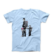 Banksy Graffiti Family Street Art T-shirt - Street, Pop & Media Art - Harvey Ltd