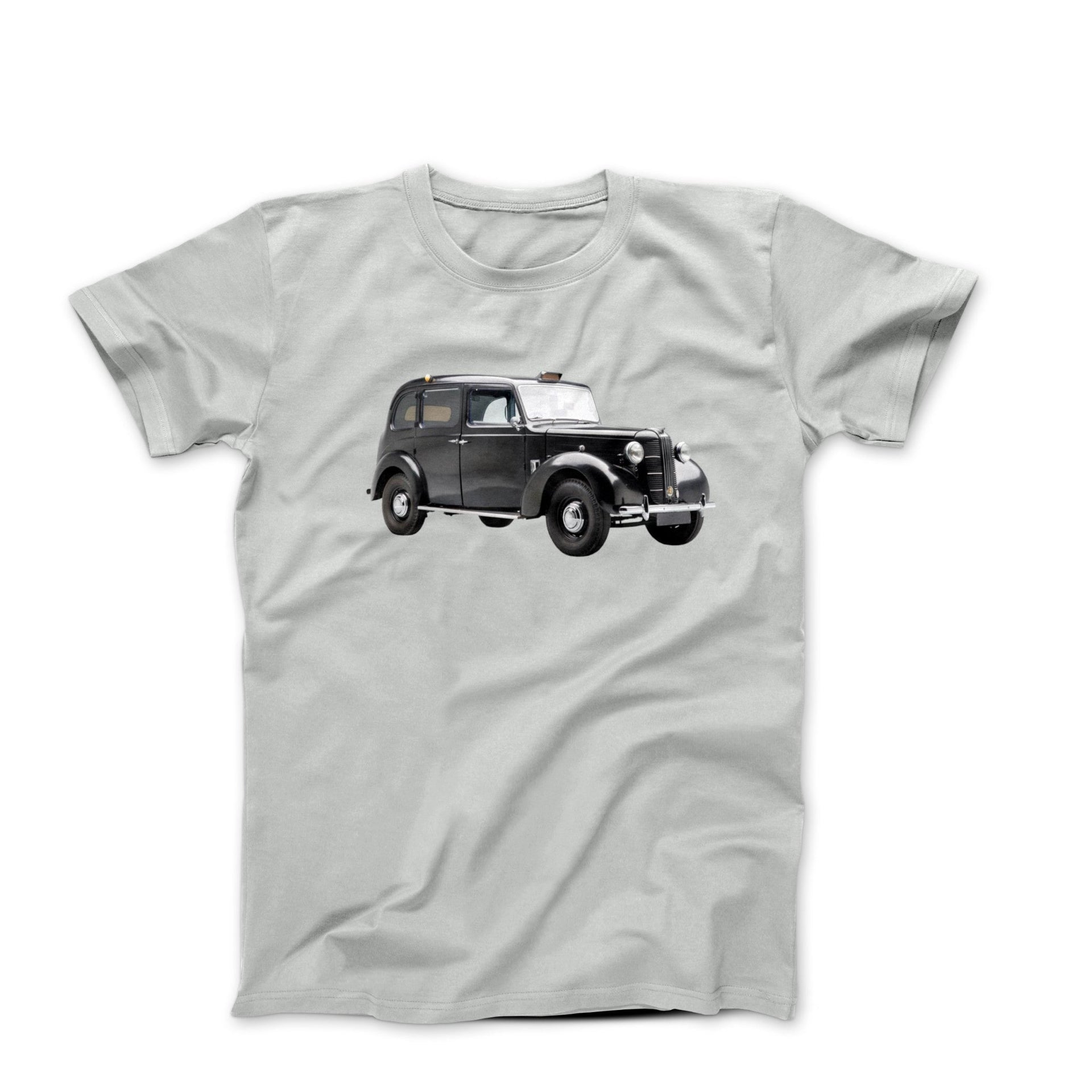 1955 Austin FX3 London Cab Illustration T-shirt - Clothing - Harvey Ltd
