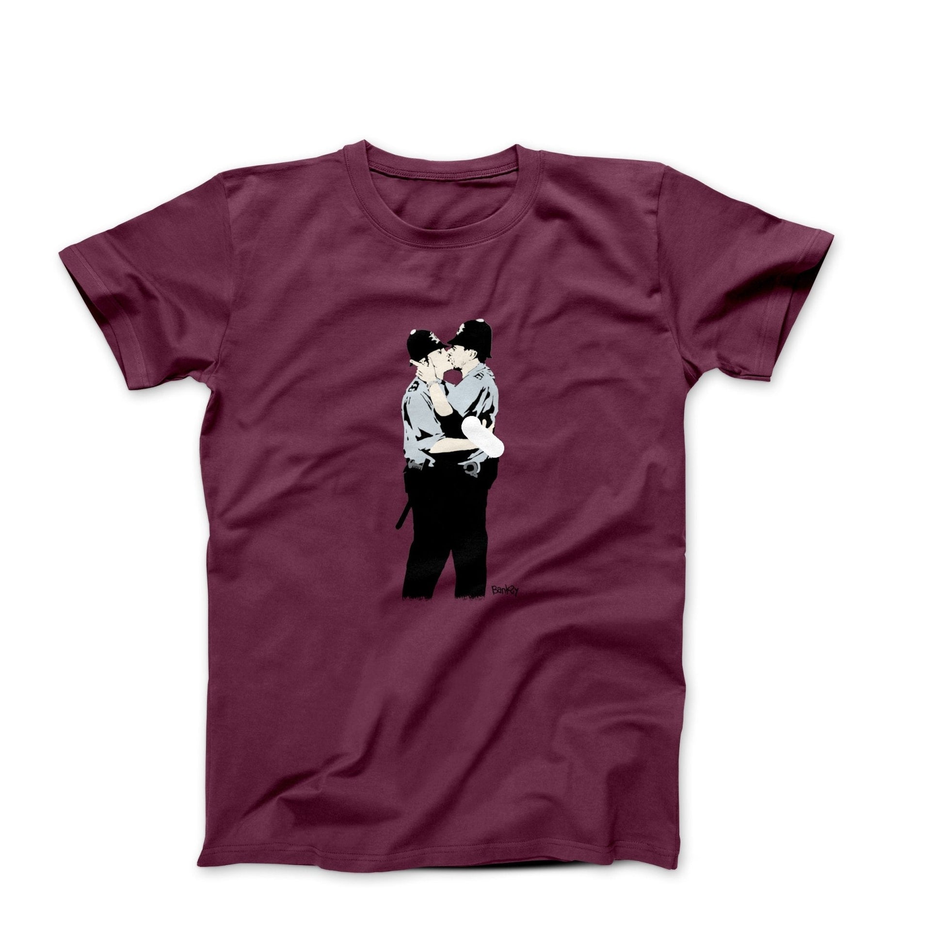 Banksy Kissing Coppers Graffiti Art T-shirt - Street, Pop & Media Art - Harvey Ltd