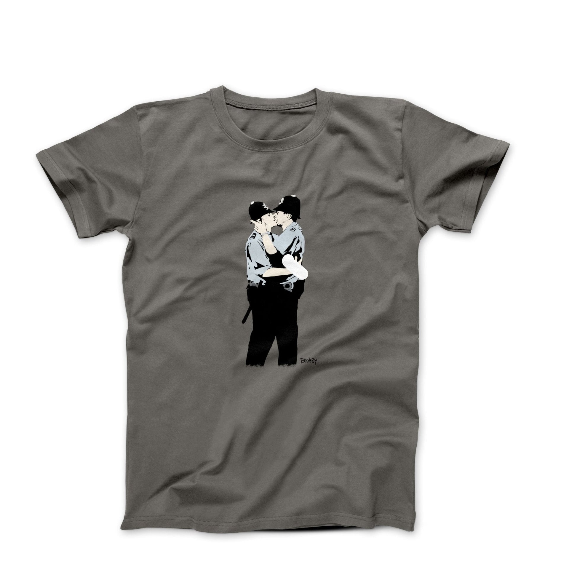 Banksy Kissing Coppers Graffiti Art T-shirt - Street, Pop & Media Art - Harvey Ltd