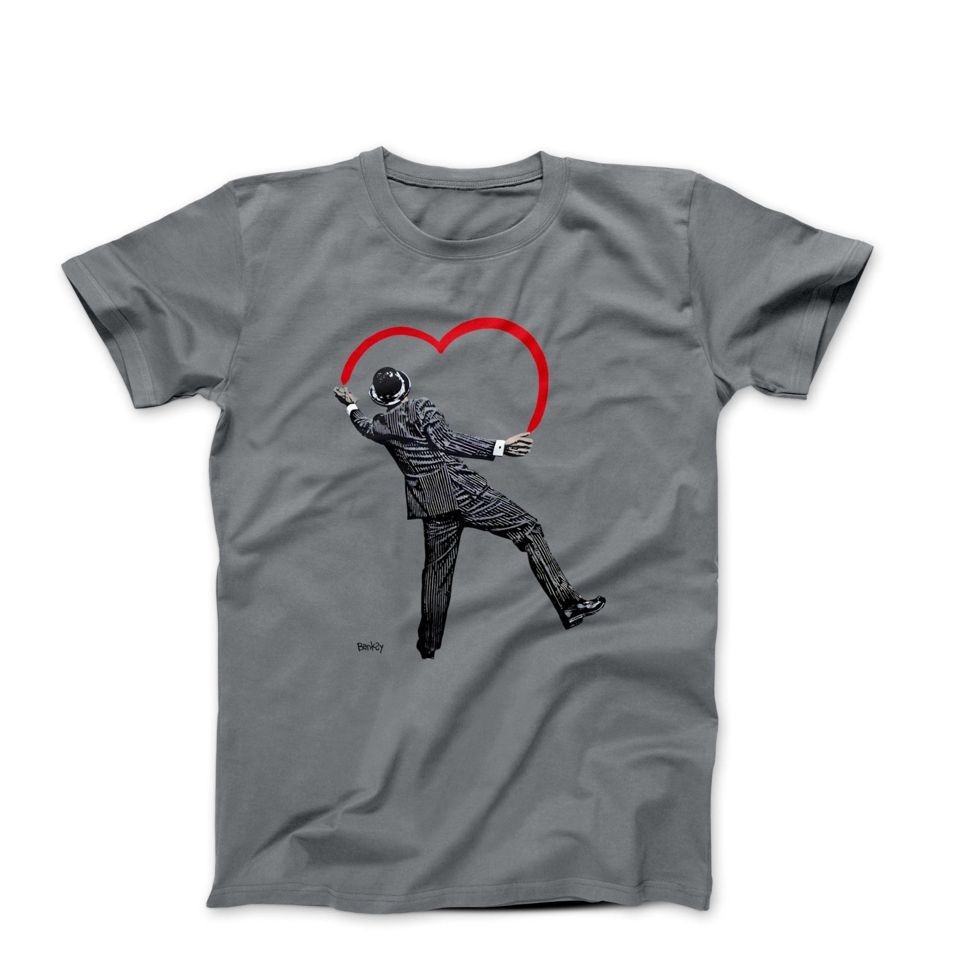 Banksy Spraypainting Heart Street Art T-shirt - Street, Pop & Media Art - Harvey Ltd