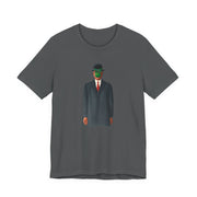 Magritte The Son of Man Artwork T-Shirt - Greatest Artists - Harvey Ltd